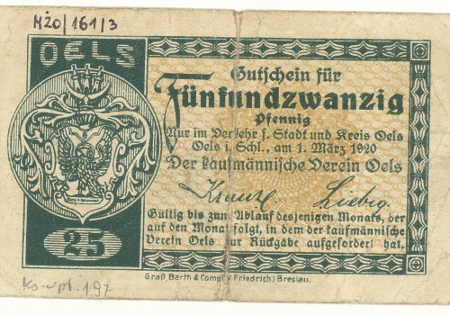 Numer inwentarzowy: MŻo/27-3; Wymiary: Wysokość &ndash;&nbsp; 6,6 cm; Szerokość &ndash; 9,9 cm; Materiał: papier; Technika: drukarska; Pochodzenie: Grass. Barth. & Comp. w. Friedrich Breslau (Wrocław); Datowanie: 1918-1921 
Banknot namiastkowy o nominale 75 fenig&oacute;w wydany dla Oels (Oleśnicy). W centralnej części awersu stylizowany dawny herb Oleśnicy. Na rewersie ilustracja przedstawiająca ratusz miejski, w lewym g&oacute;rnym rogu symbol nominału.